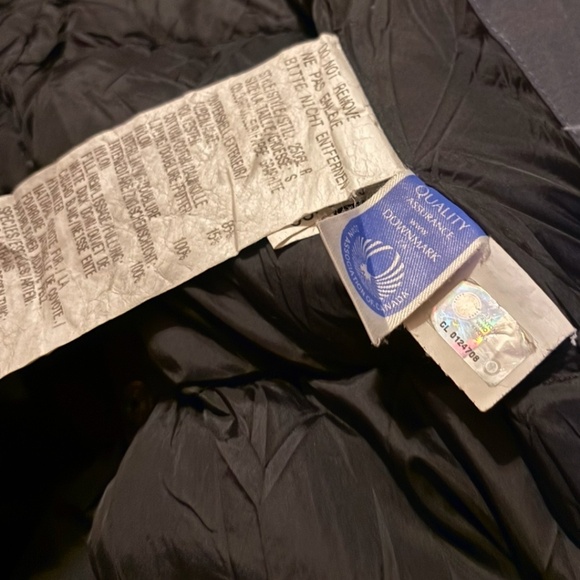 Canada Goose coat - Picture 3 of 3